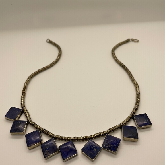 Vintage Looking Necklace - Picture 3 of 6